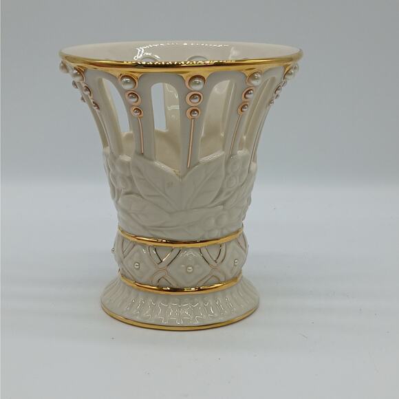 Lenox Illuminations Florentine and Pearl Trumpet Votive Candle Holder - Picture 4 of 9